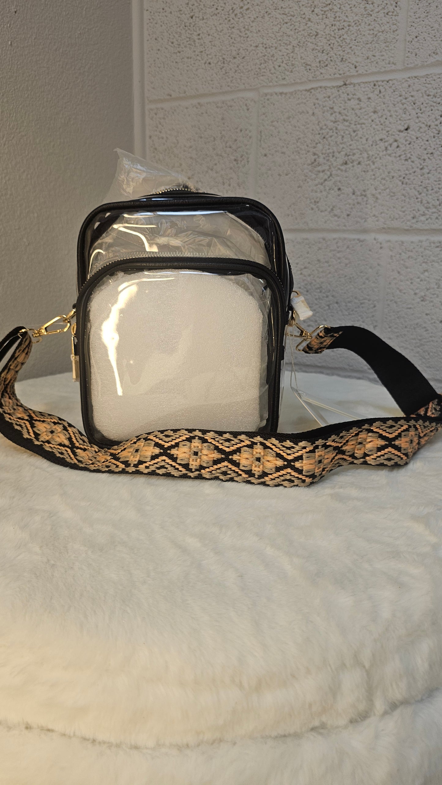 Henni Clear Crossbody
