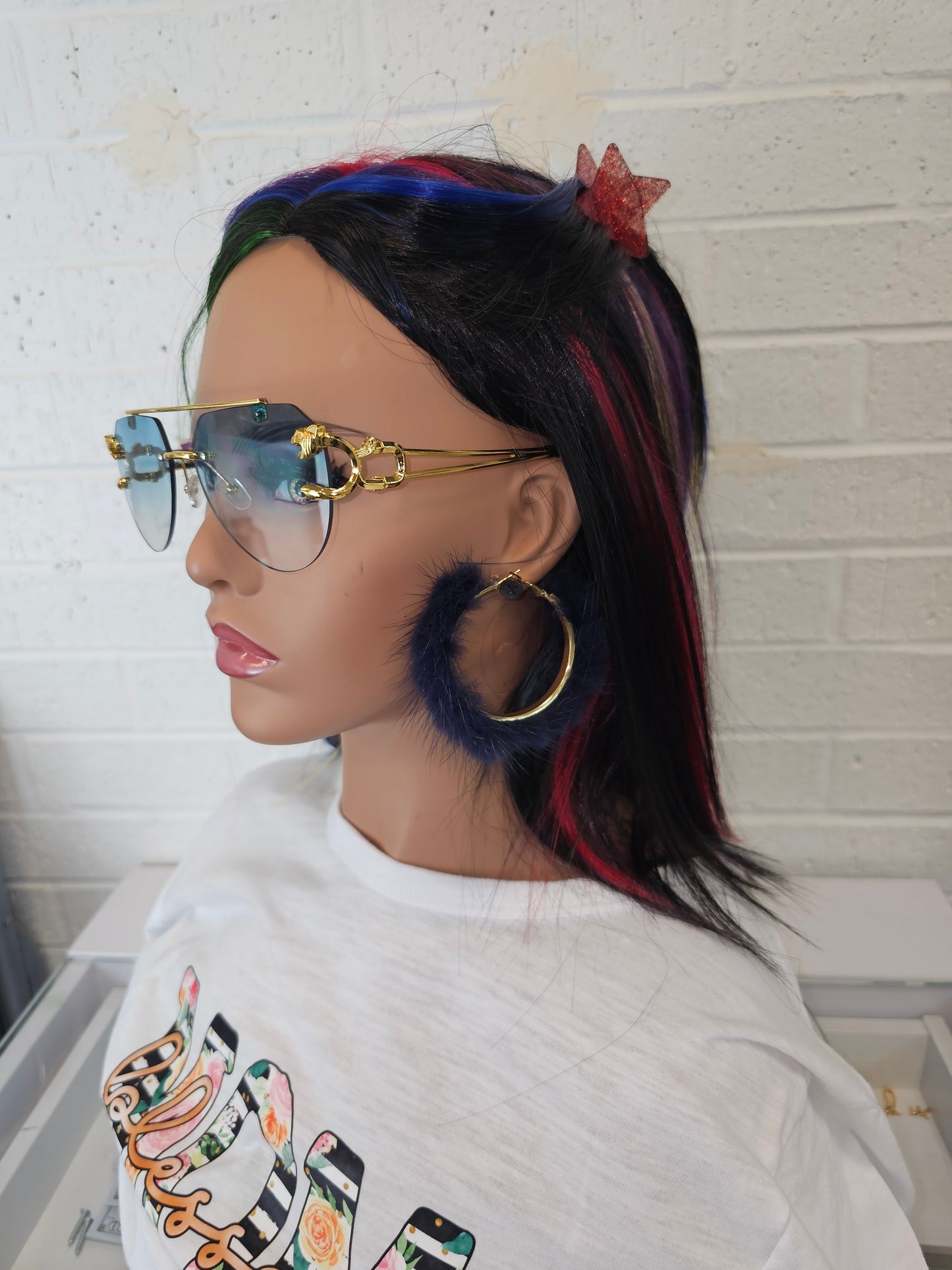 Roar Shades