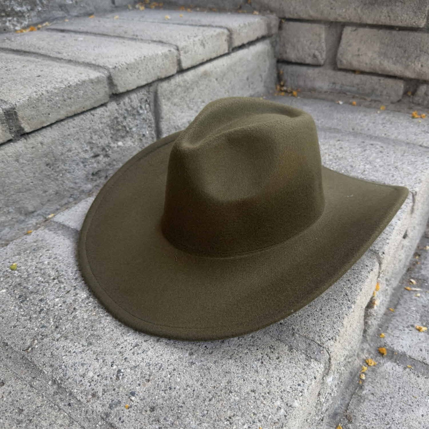 Best Seller!! Premium Vegan Felt Cowboy Hat