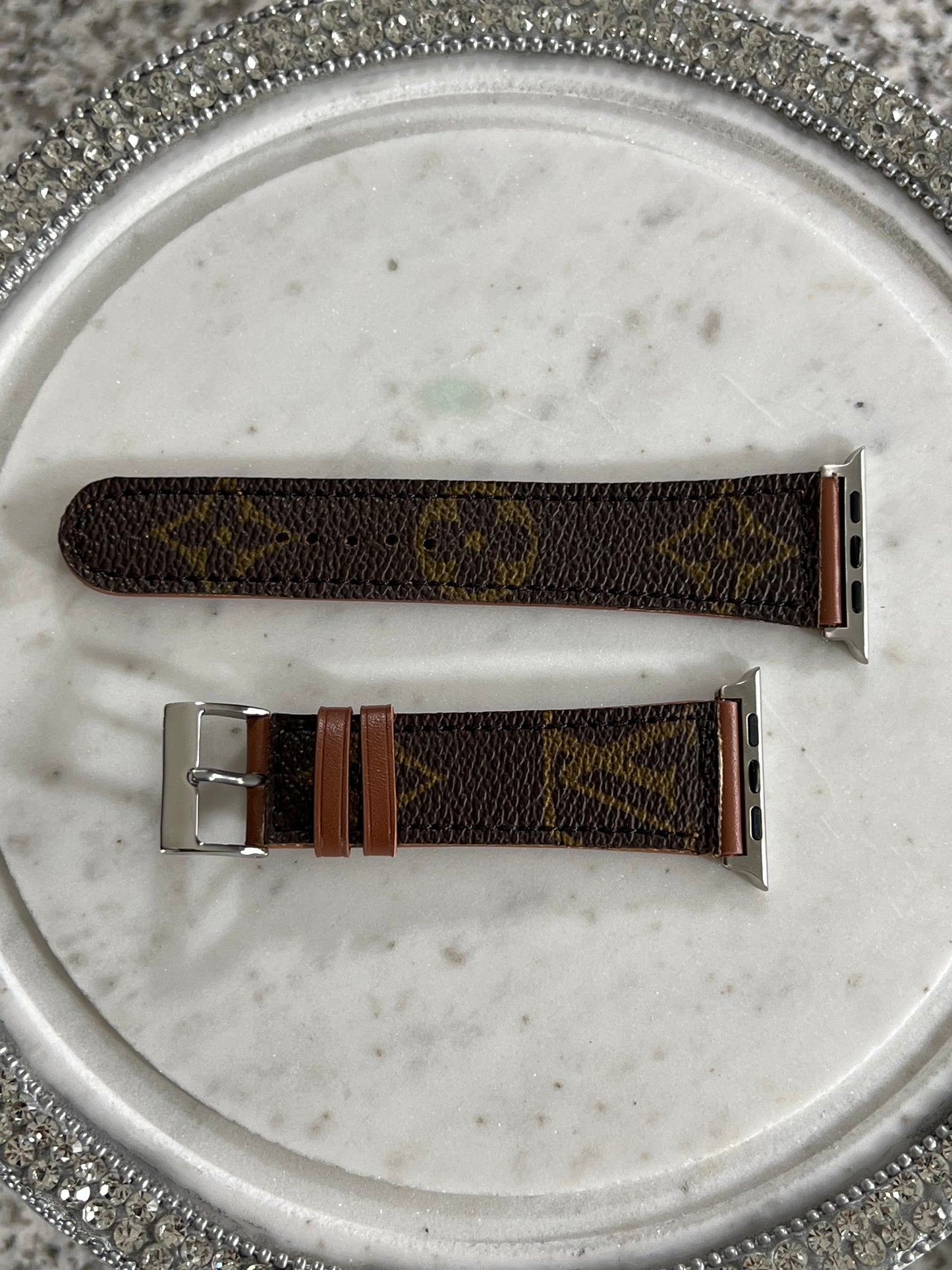 Louis Watch Accessory