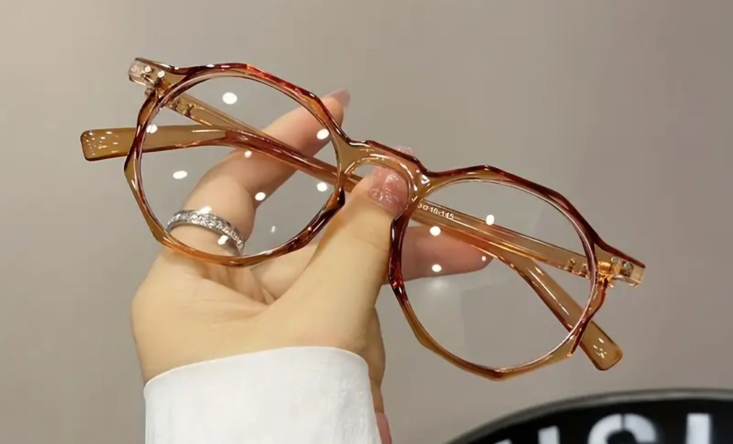 Irregular Round About Glasses