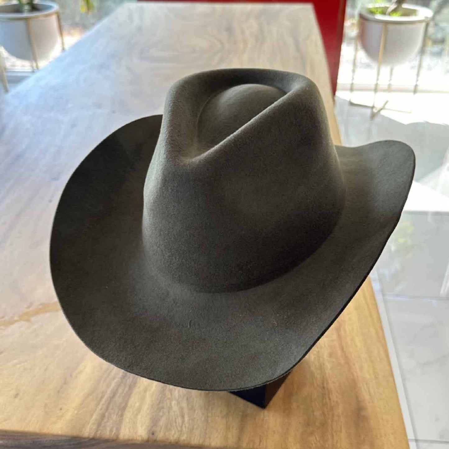 Premium cowboy hat made from 100% Australian wool